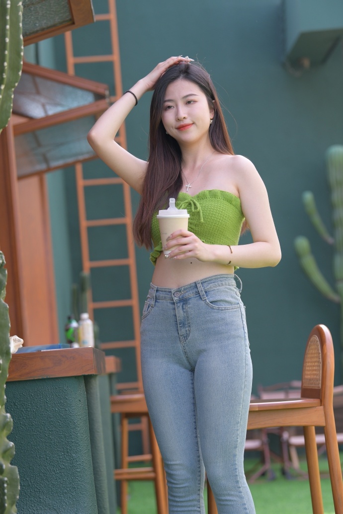 制袜丝服二区180页