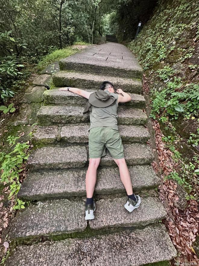 到黄山玩怎么报团跟团到黄山玩4天3晚多少